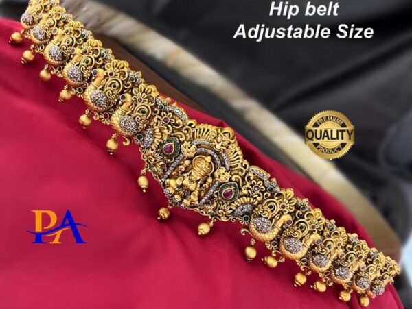 Elegant jewellery collection - Image 17