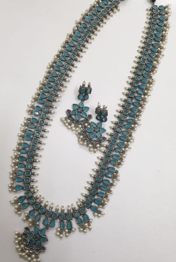 Jewellery - Image 25