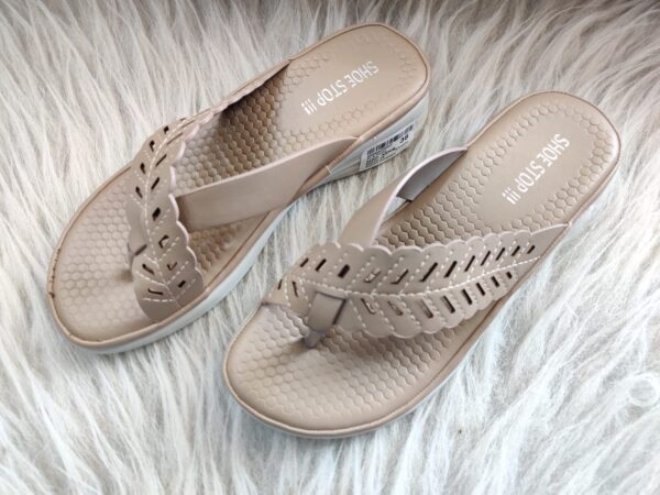 Ladies Shoes - Image 10