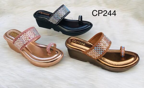 Ladies Shoes - Image 7