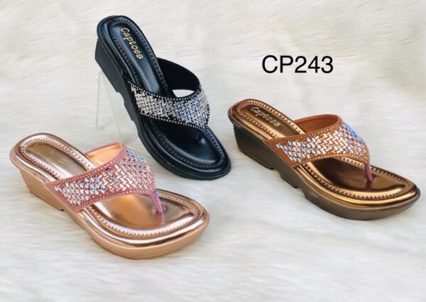 Ladies Shoes - Image 4