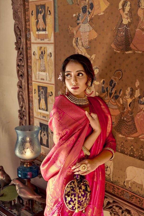 Saree - Image 12