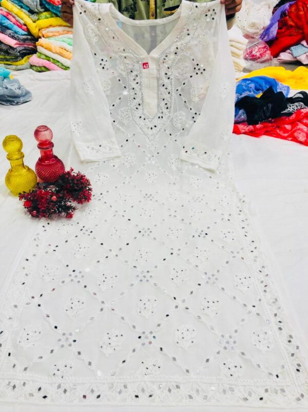 Chikankari Kurti
